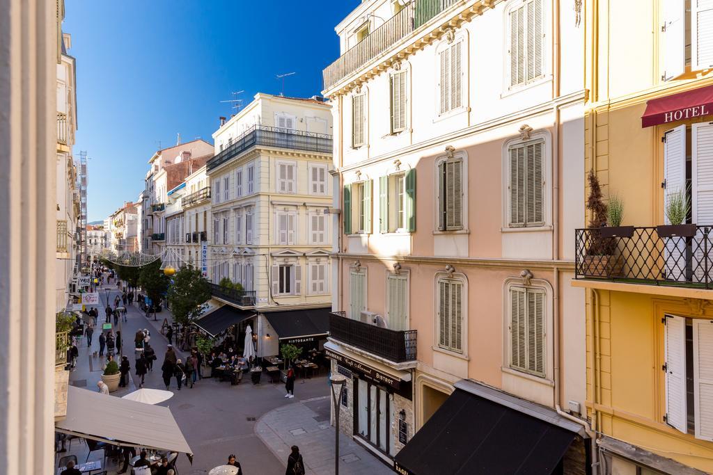 Centrally Located Modern 2 Bed Apartment In Cannes With Aircon And High Ceilings And Modern Design 696 外观 照片