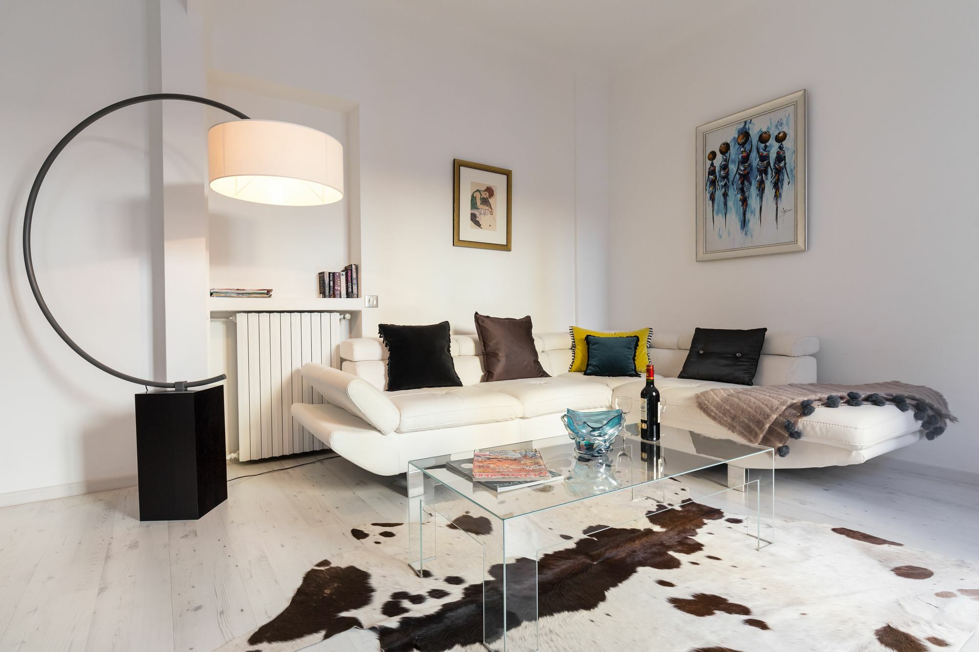 Centrally Located Modern 2 Bed Apartment In Cannes With Aircon And High Ceilings And Modern Design 696 外观 照片