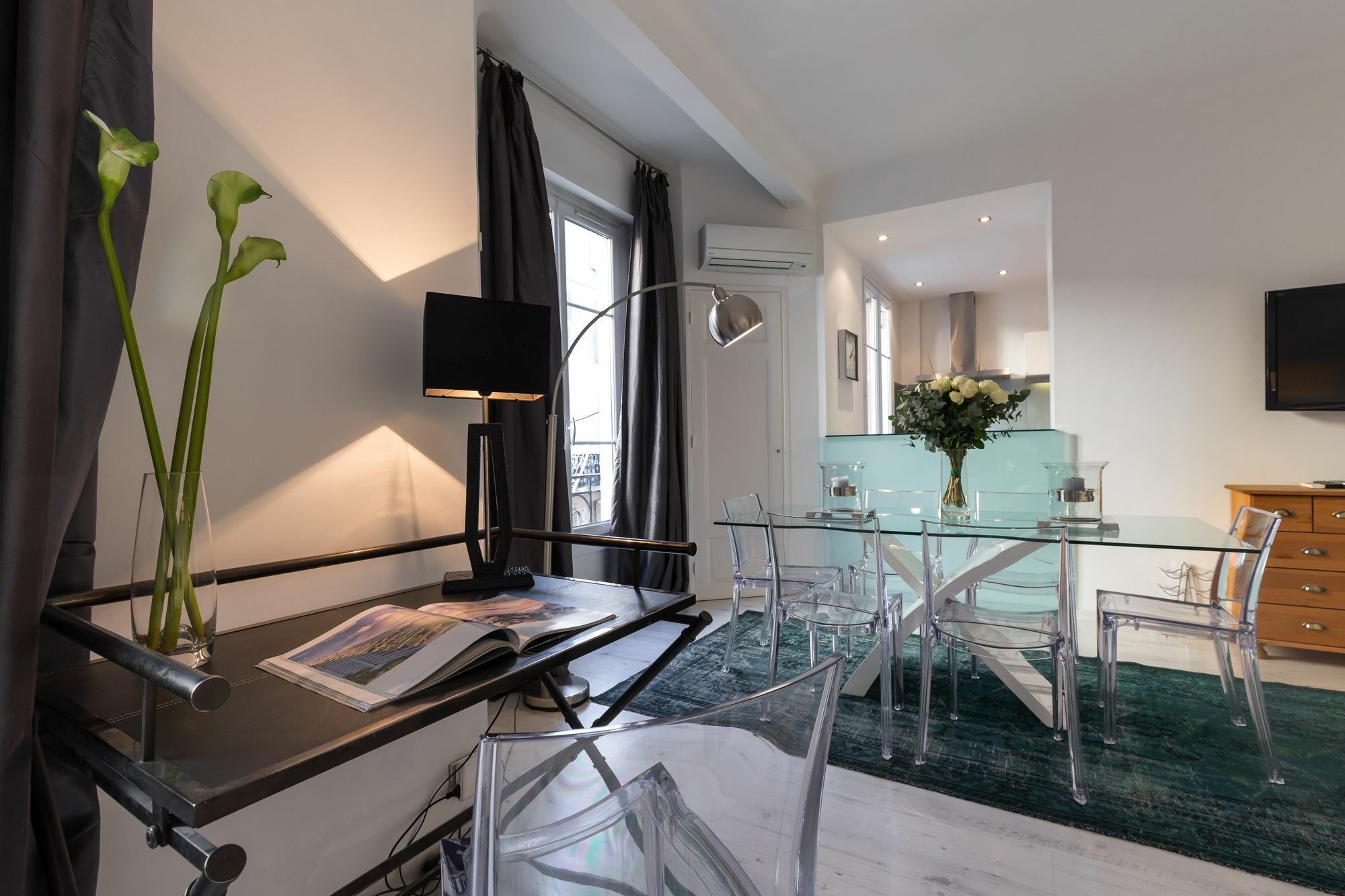 Centrally Located Modern 2 Bed Apartment In Cannes With Aircon And High Ceilings And Modern Design 696 外观 照片